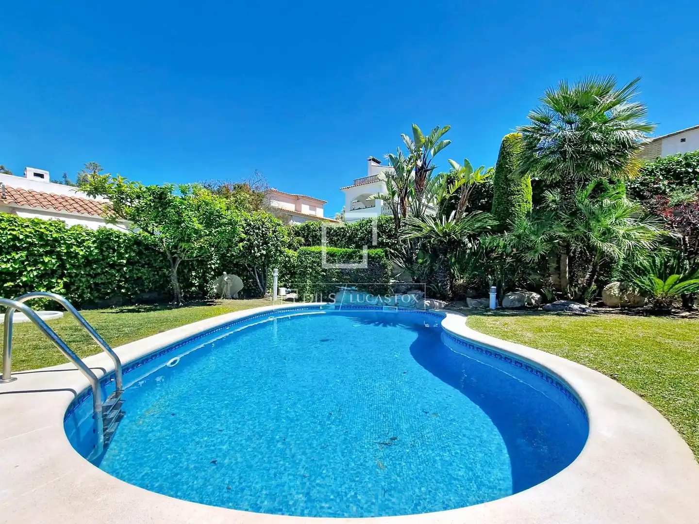 Piscina de Casa o chalet de alquiler en Cunit con Aire acondicionado, Calefacción y Jardín privado
