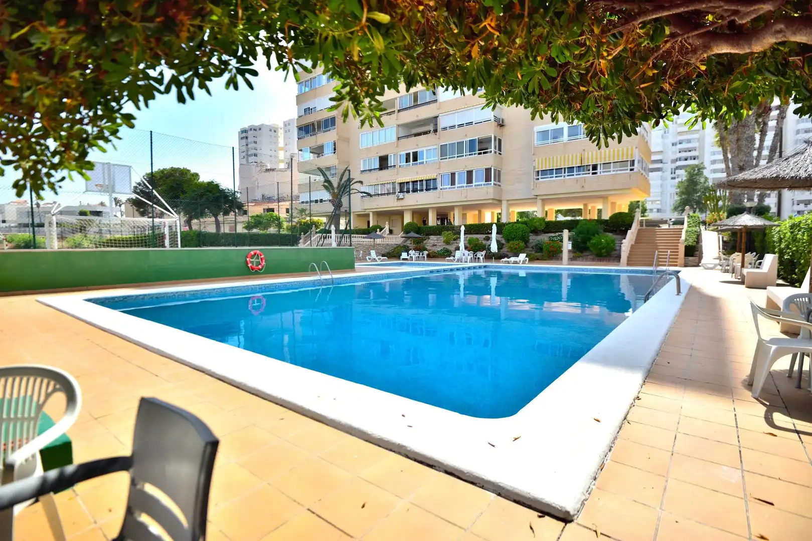 Piscina de Pis en venda en Alicante / Alacant amb Aire condicionat, Calefacció i Balcó