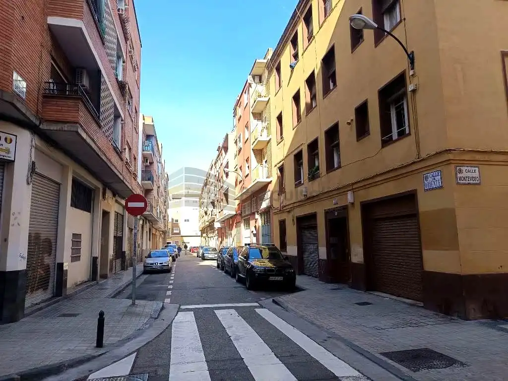 Flat for sale in De Oriente, Barrio de Delicias