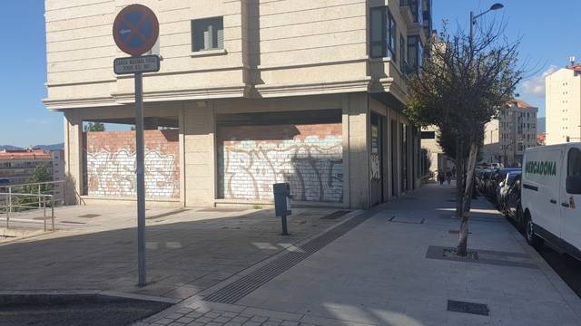 Local comercial en Alquiler en Rúa de Aragón, 149, 36206 Vigo, Pontevedra, España, -1 en Travesía de Vigo - San Xoán