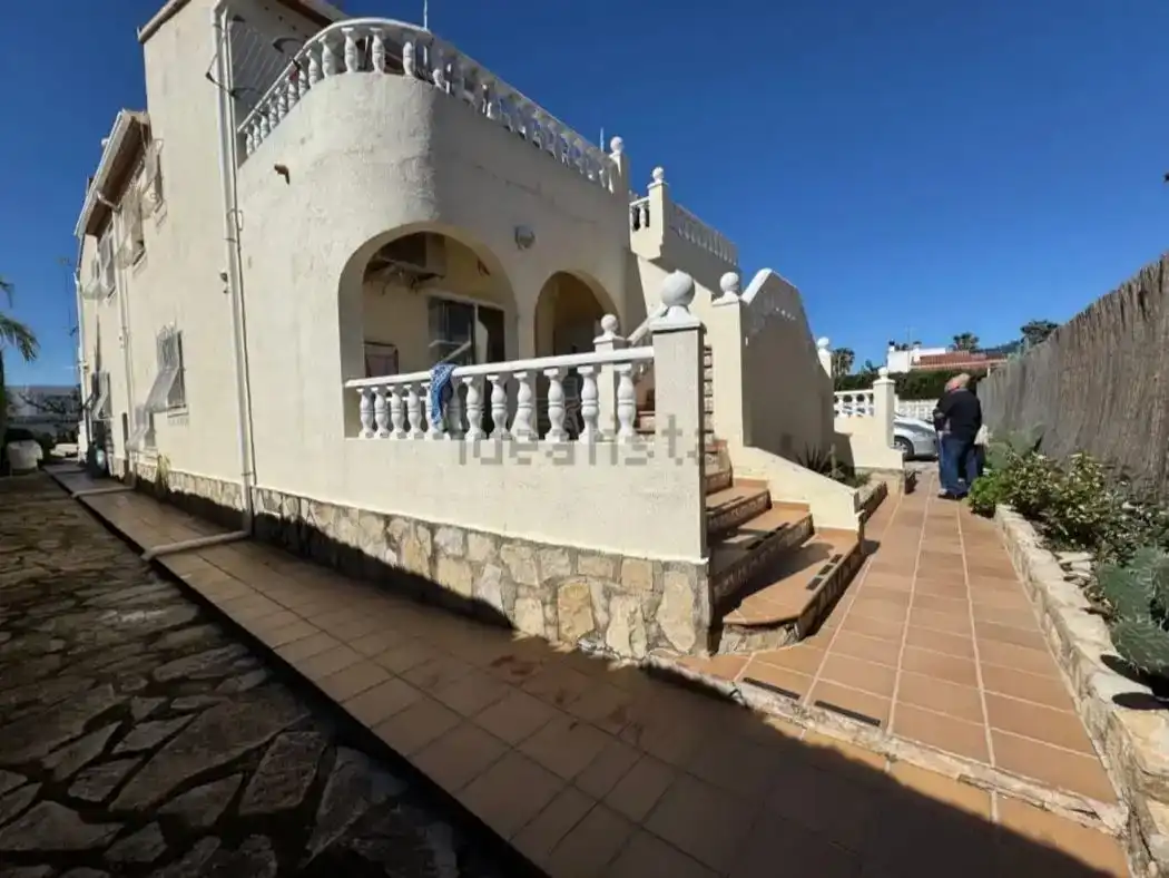 Exterior view of Flat for sale in Oliva  with Air Conditioner, Storage room and Swimming Pool
