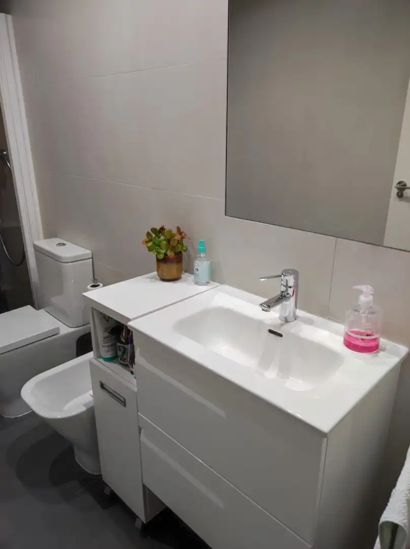 Badezimmer von Wohnung zum Verkauf in Monzón mit Klimaanlage, Heizung und Möbliert