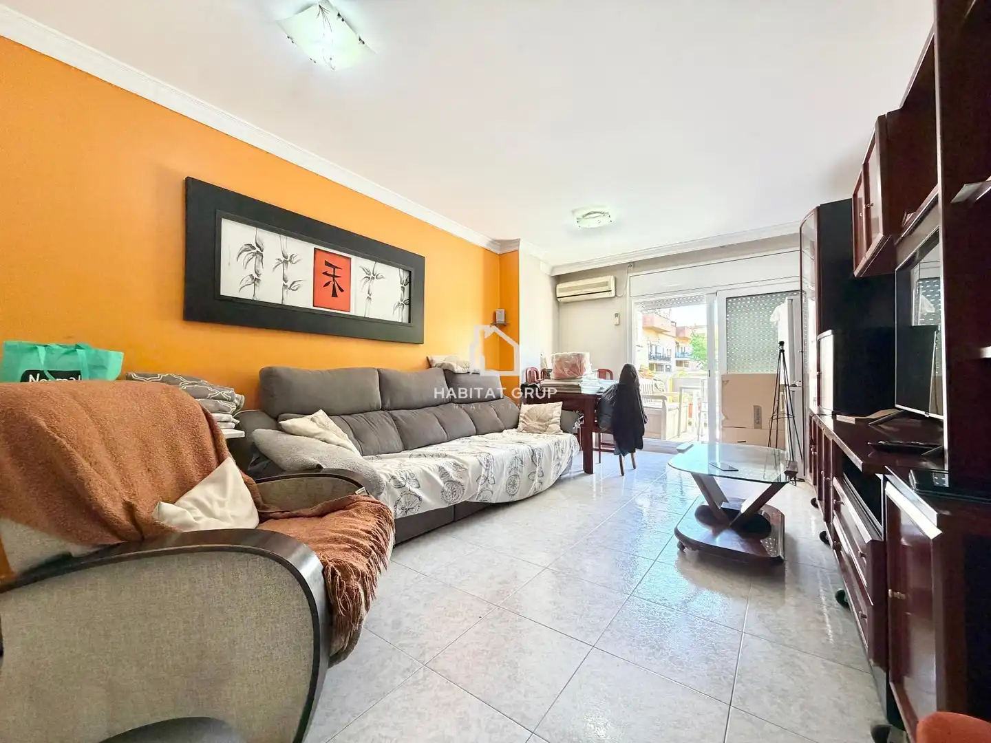 Sala d'estar de Pis en venda en Girona amb Aire condicionat, Calefacció i Terrassa