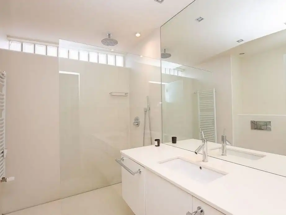 Bany de Apartament per a compartir en Ería - Masip