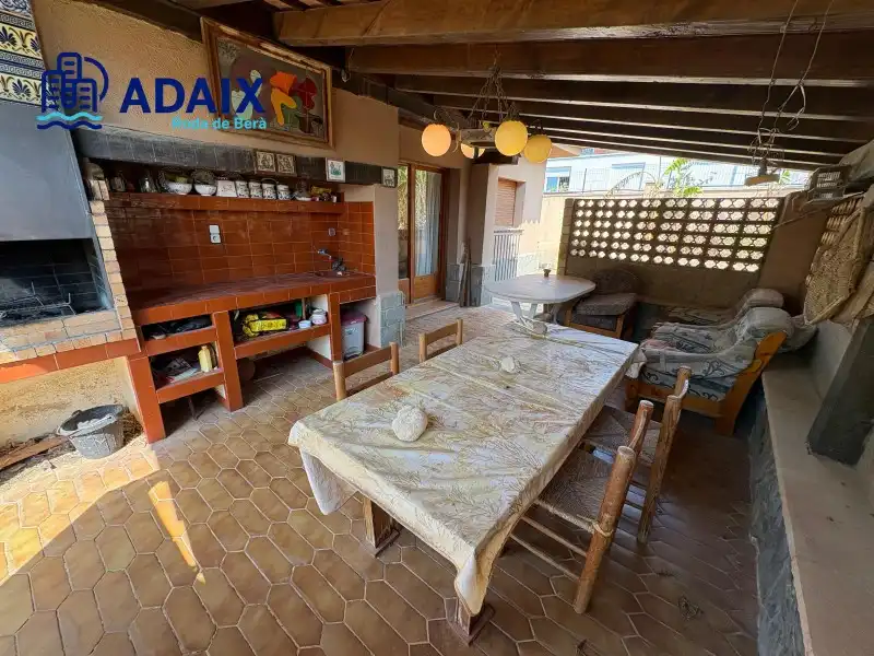 Casa o chalet en venta en Roda de Berà con Terraza, Trastero y Horno