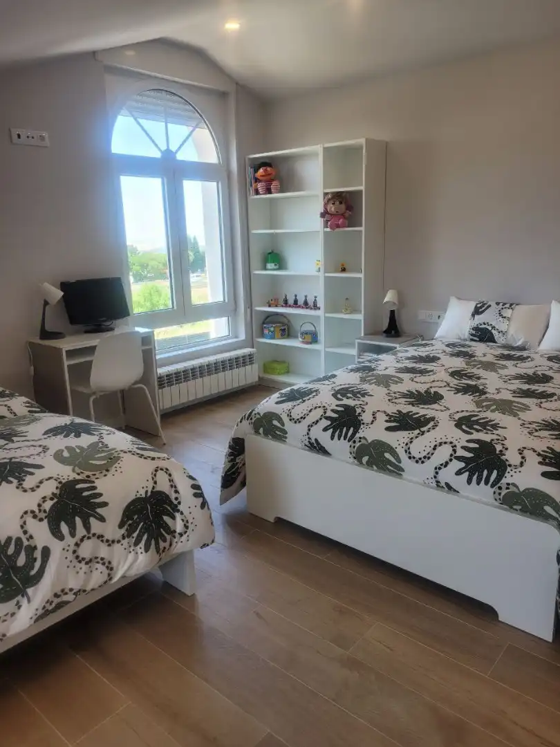 Bedroom of Houses for sale in Otero de Herreros  with Air Conditioner, Heating and Private garden