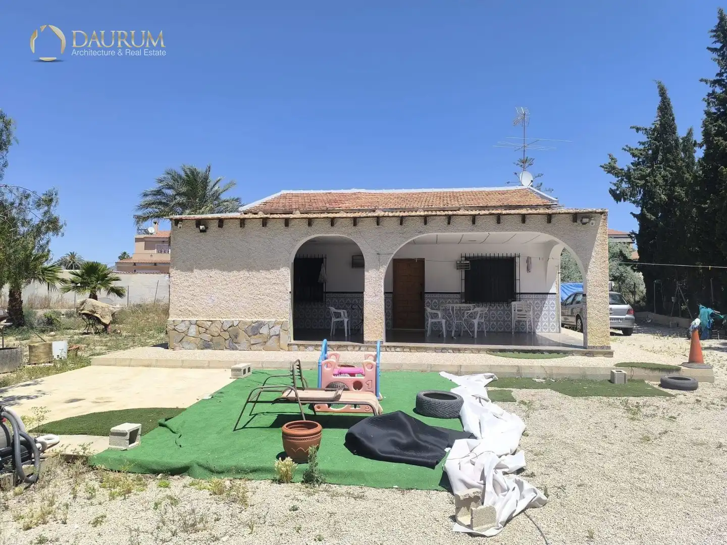 Vista exterior de Casa o chalet en venta en Elche / Elx con Terraza, Trastero y Amueblado