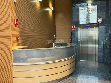 Oficina amb ascensor en venda a Calle Alcalde Marciano Rivas 4