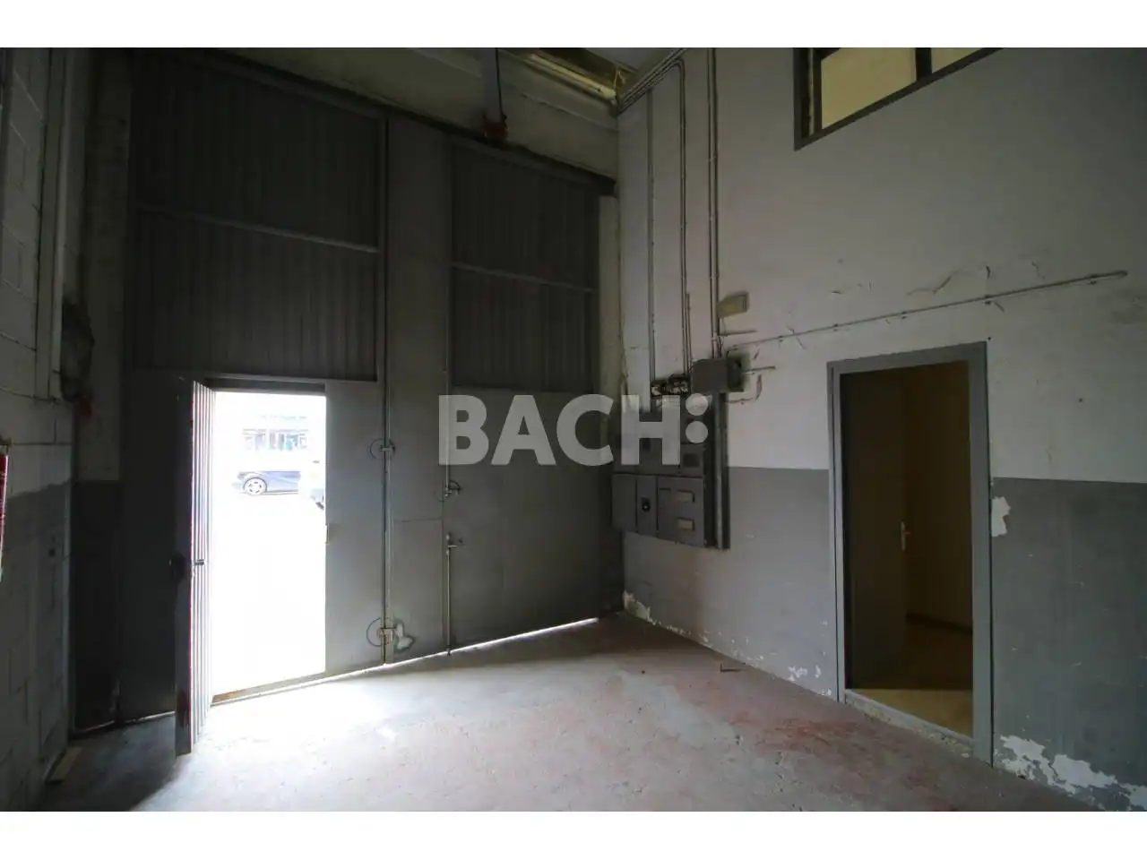 Nave industrial de alquiler en Vic