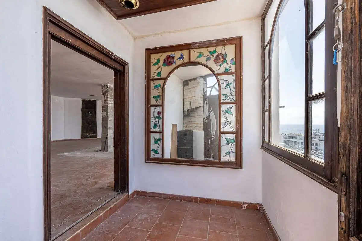 Commercial properties for sale in Tías
