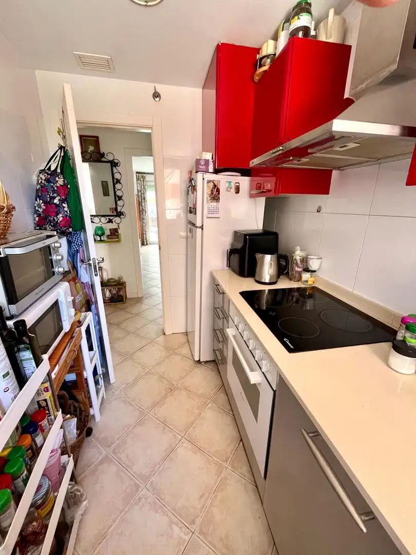 Cuina de Pis en venda en El Campello amb Terrassa, Traster i Balcó