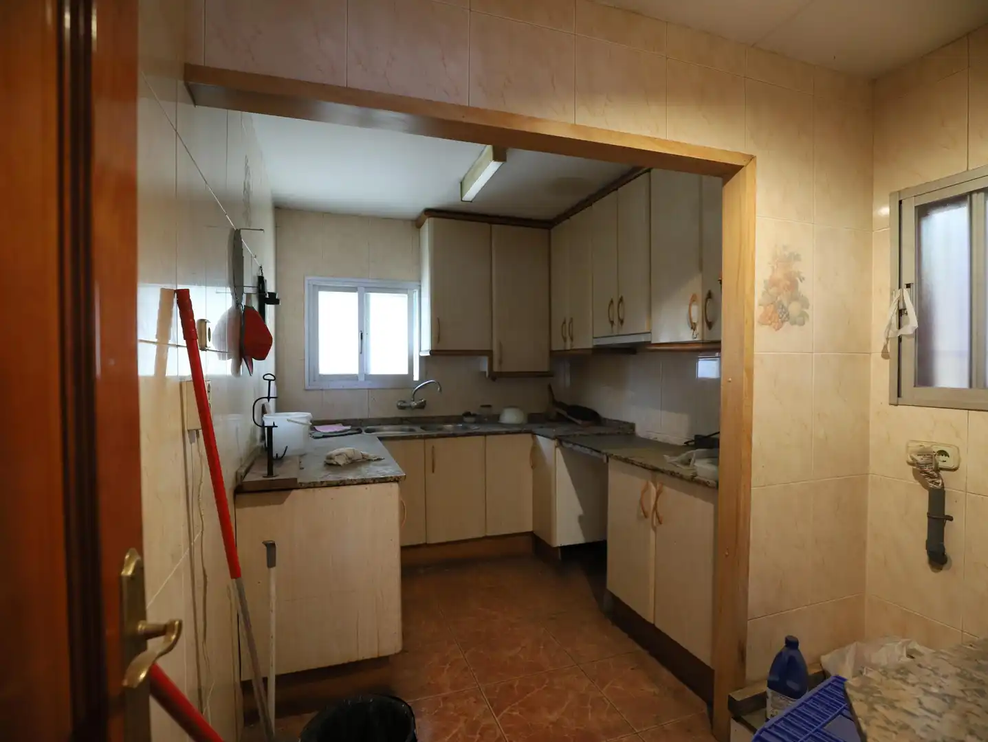 Kitchen of Houses for sale in Esplugues de Llobregat  with Heating, Parquet flooring and Terrace
