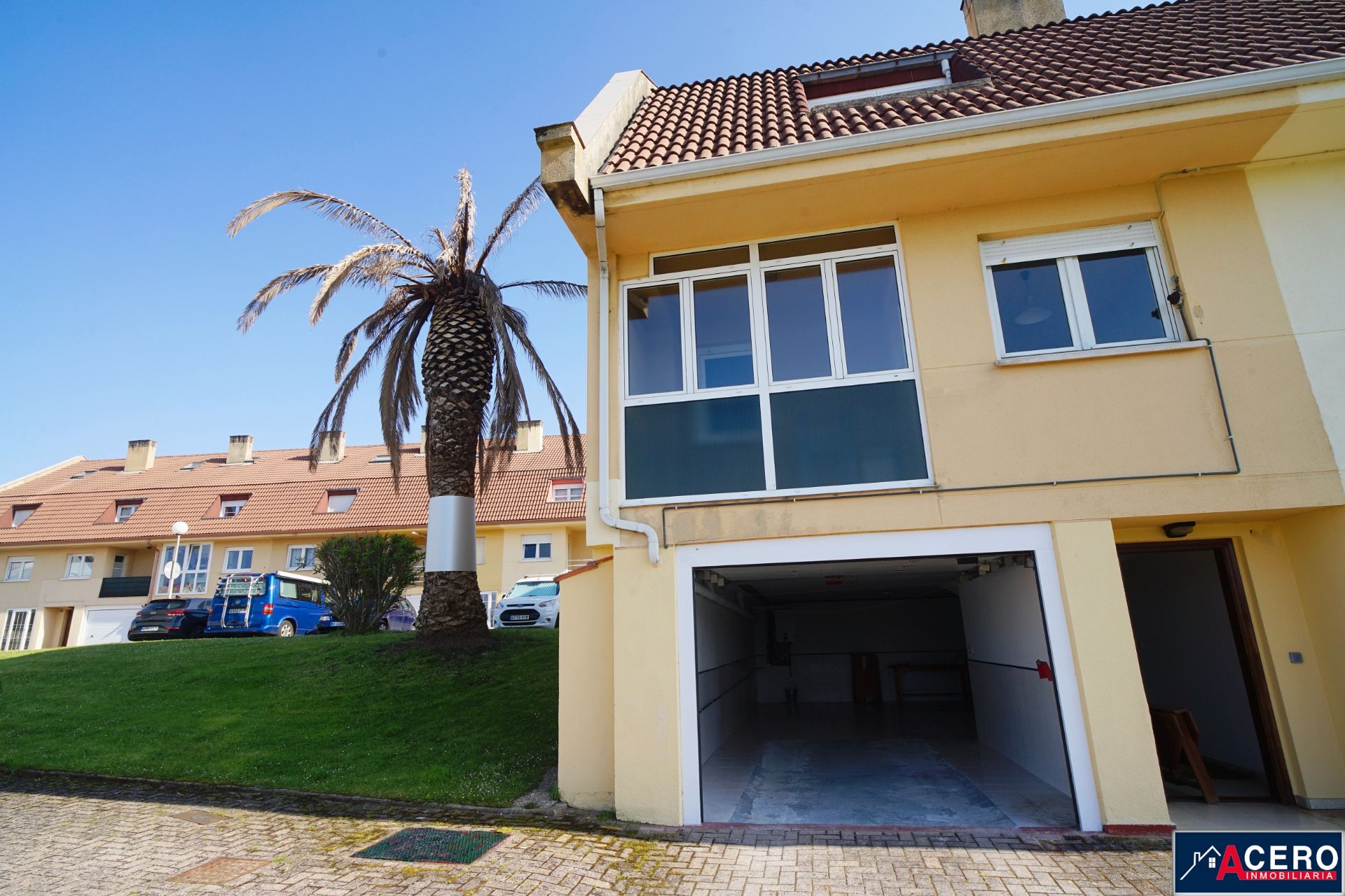 Exterior view of Single-family semi-detached for sale in Santa Cruz de Bezana  with Heating, Private garden and Terrace