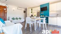 Sala d'estar de Àtic en venda en Salou amb Calefacció, Jardí privat i Terrassa