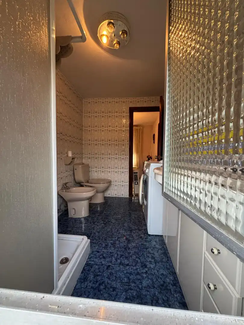 Baño de Casa adosada en venta en Oviedo  con Calefacción, Jardín privado y Amueblado
