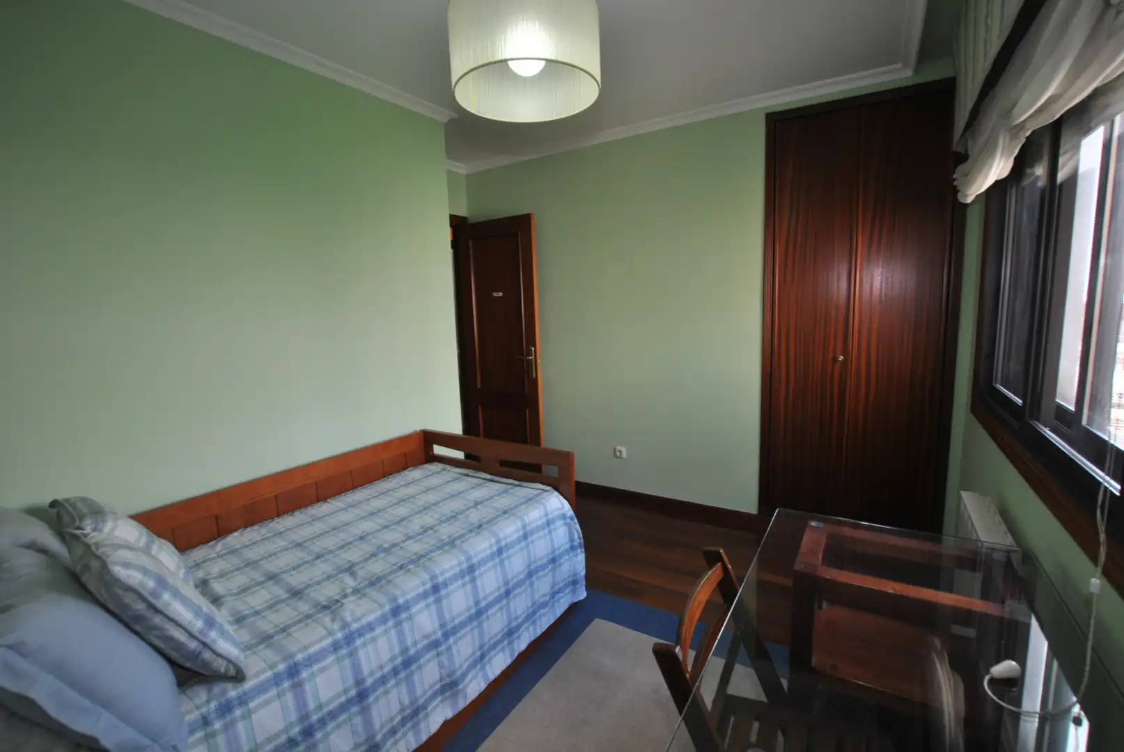 Bedroom of Flat for sale in Vigo   with Heating, Private garden and Parquet flooring