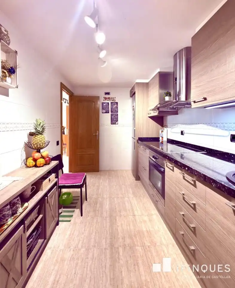 Kitchen of Flat for sale in Castellar del Vallès  with Heating, Balcony and Internet