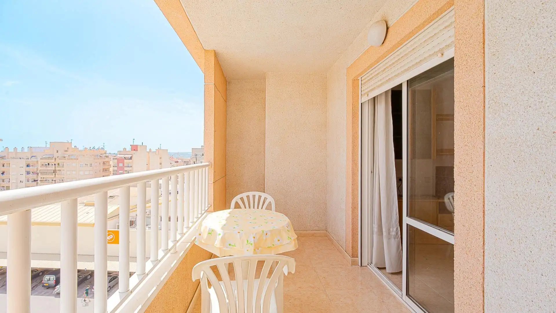 Terrassa de Àtic en venda en Torrevieja amb Terrassa, Moblat i Piscina comunitària