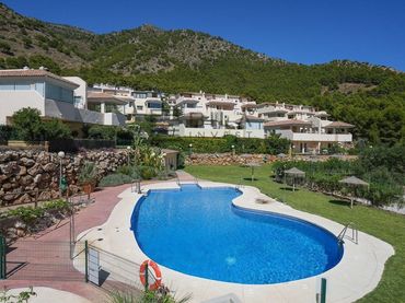 Piso con piscina en venta en Urb. Balcones de MIjas, Buenavista