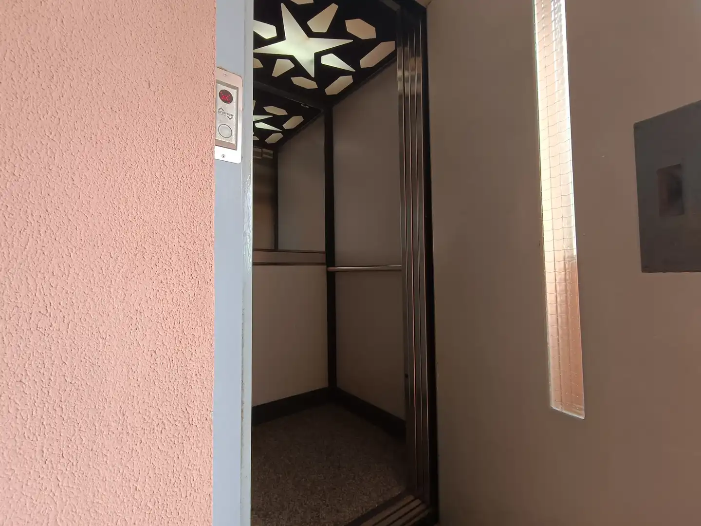 Piso de alquiler en Cunit con Terraza, Amueblado y Horno