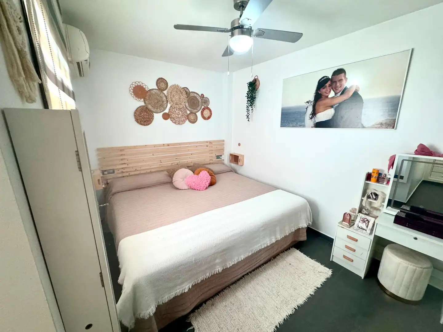 Habitación de Casa adosada en venta en Barbate