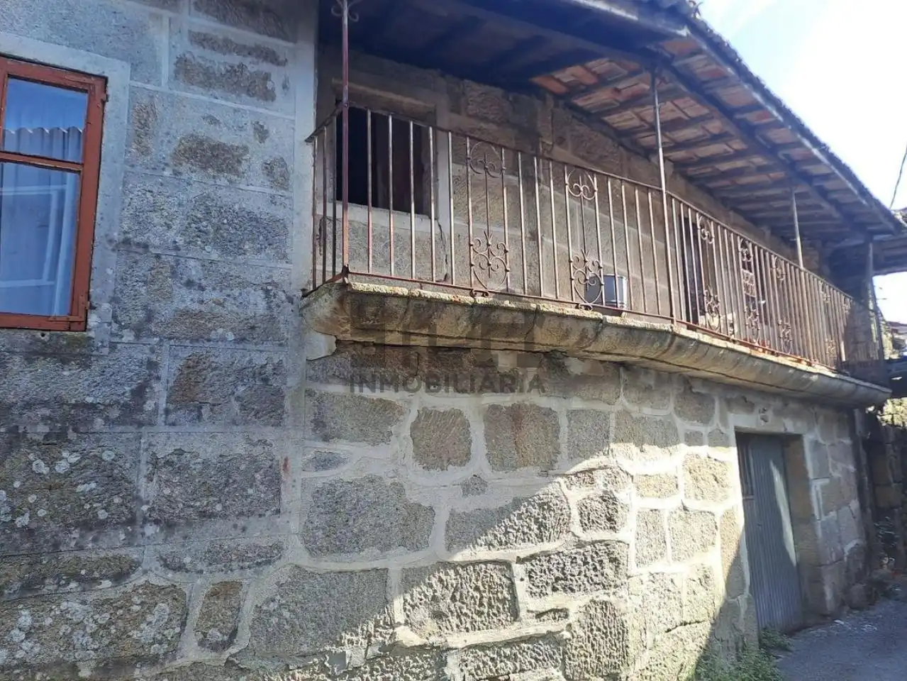 Casa rústica con jardín en venta en Allariz