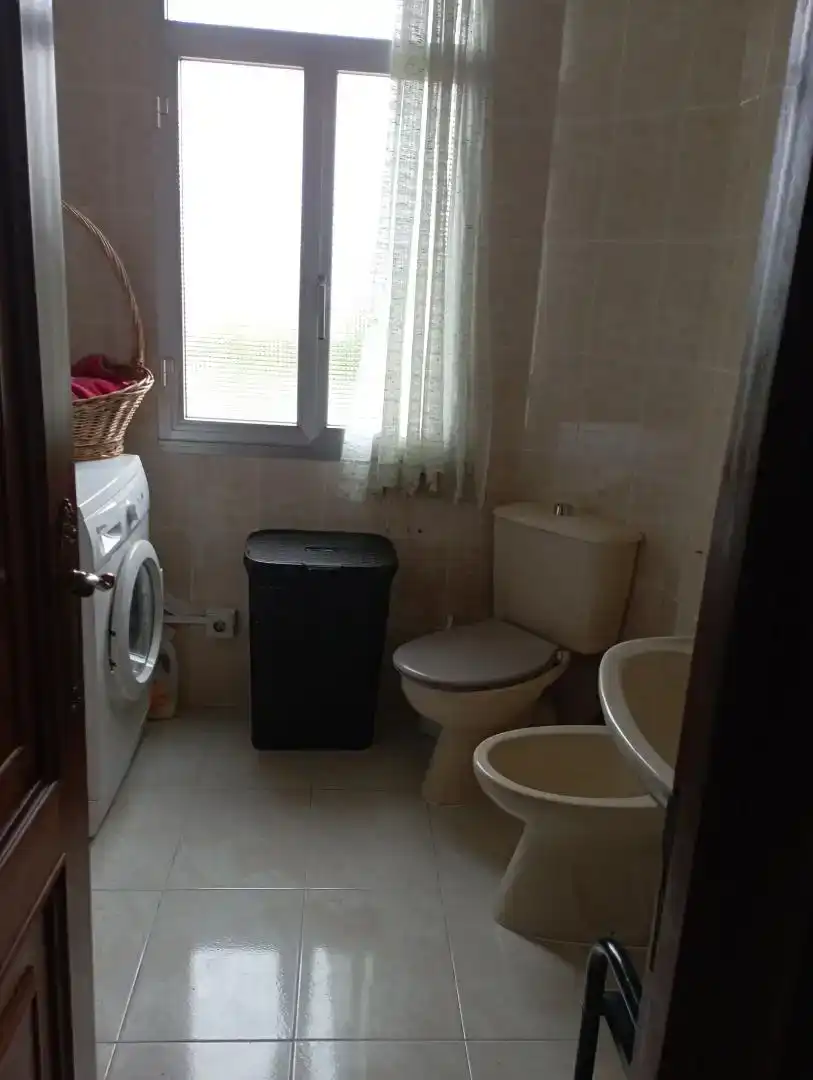 Wohnung zur Miete in Avenida Bazán, 12, Caranza