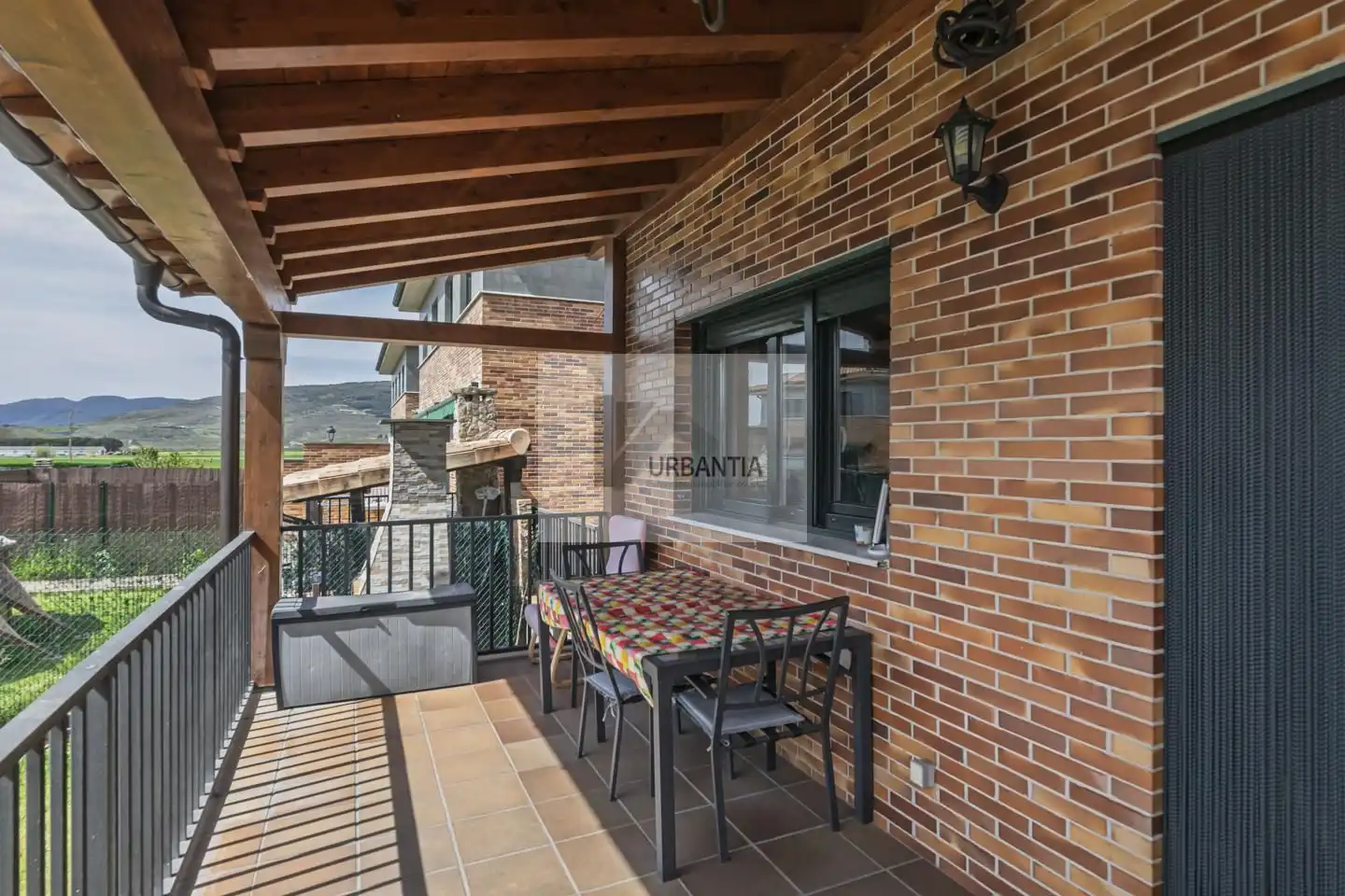 Terraza de Casa adosada en venta en Cendea de Olza / Oltza Zendea con Calefacción, Jardín privado y Parquet