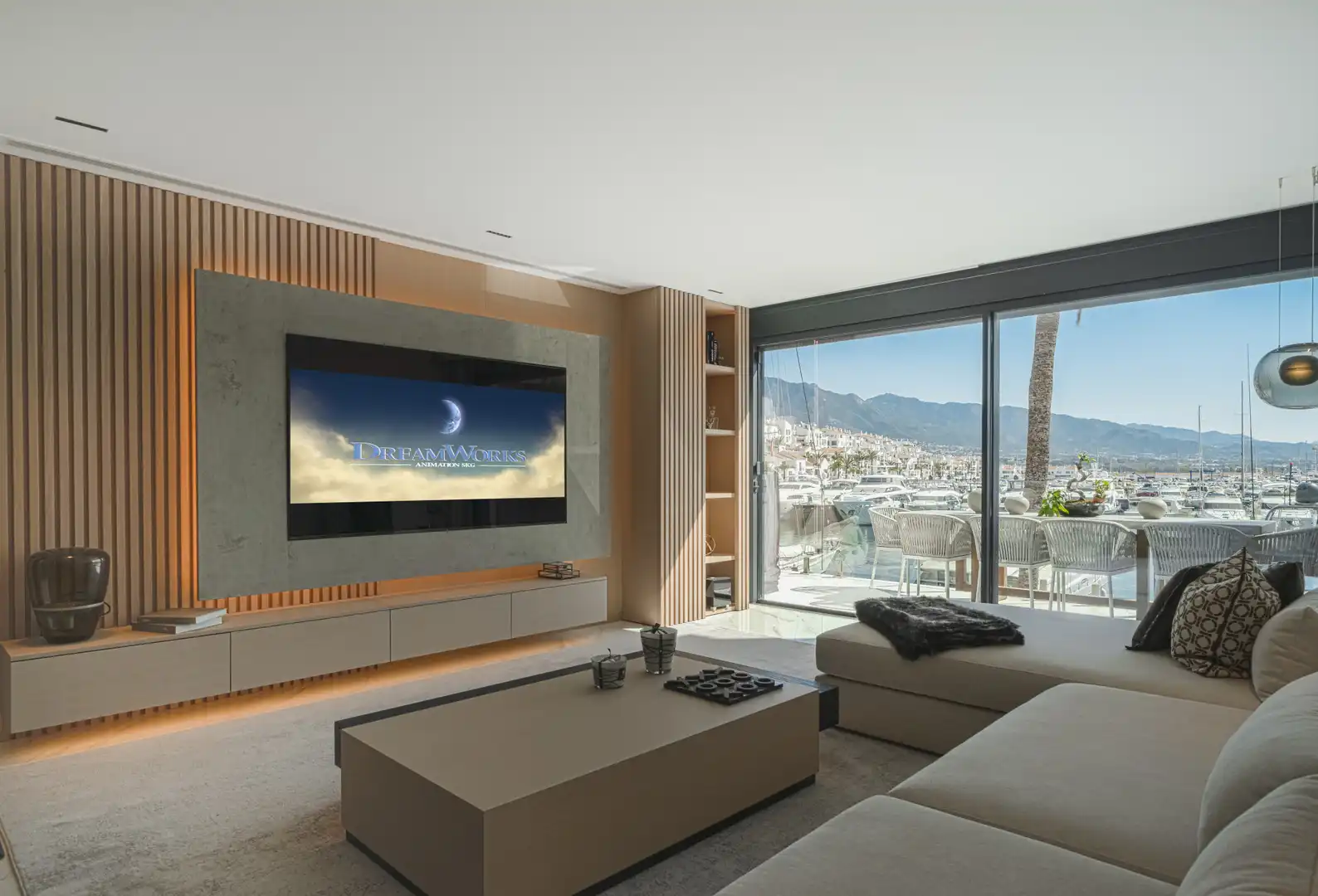 Living room of Apartments for rent in Marbella  with Air Conditioner, Terrace and Furnished