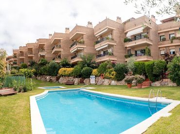Appartamento con piscina in vendita a TORRE CAMPDERA