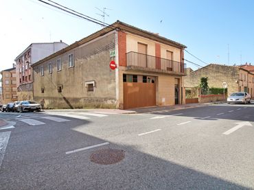 Rustikales Grundstück zum Verkauf in Tafalla - CALLE SAN MARTIN DE UNX 14. Tafalla