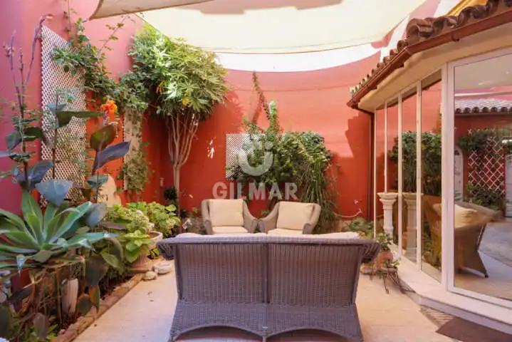 Terraza de Casa adosada en venta en El Puerto de Santa María con Calefacción y Jardín privado