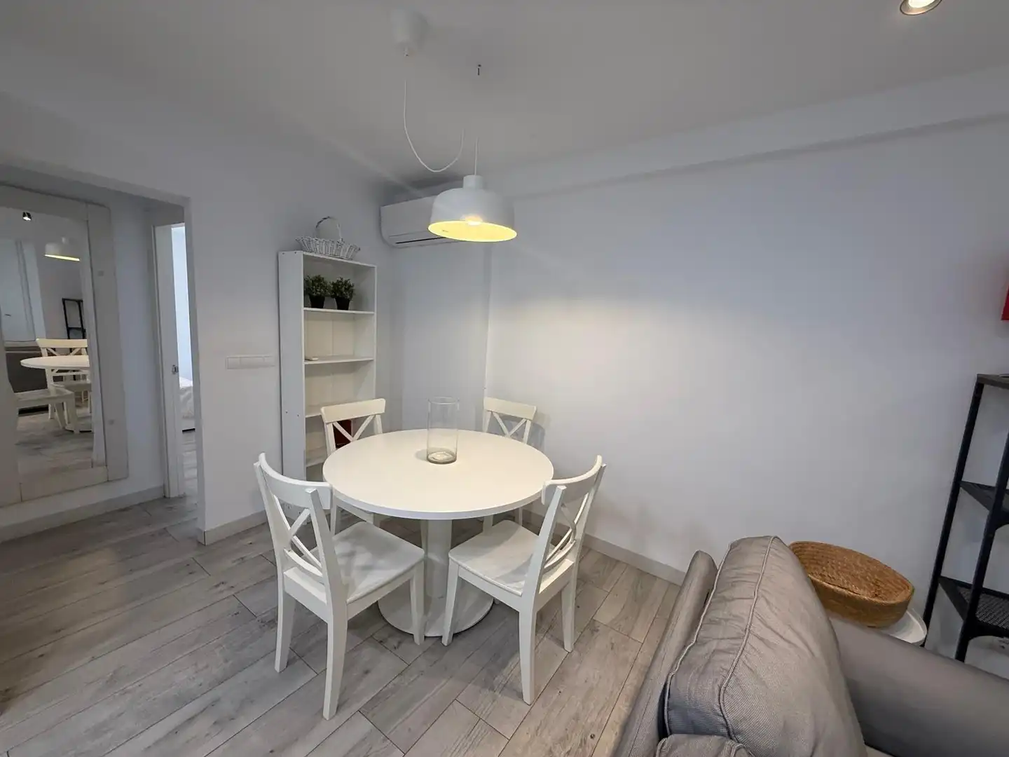 Comedor de Piso en venta en Almería con Aire acondicionado, Amueblado y Balcón