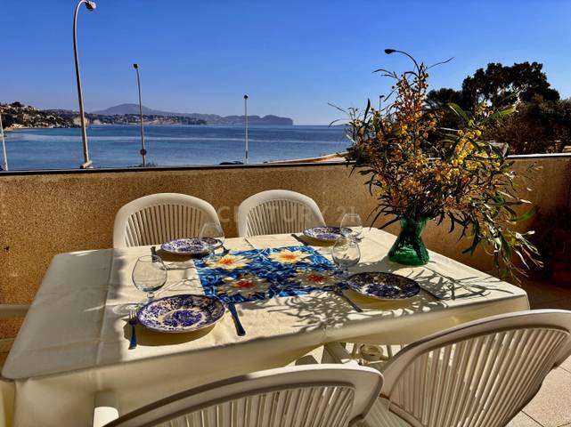 Piso en Alquiler en Avenida Rosa de los Vientos, Calp, Spain, 16 en Zona Levante - Playa Fossa