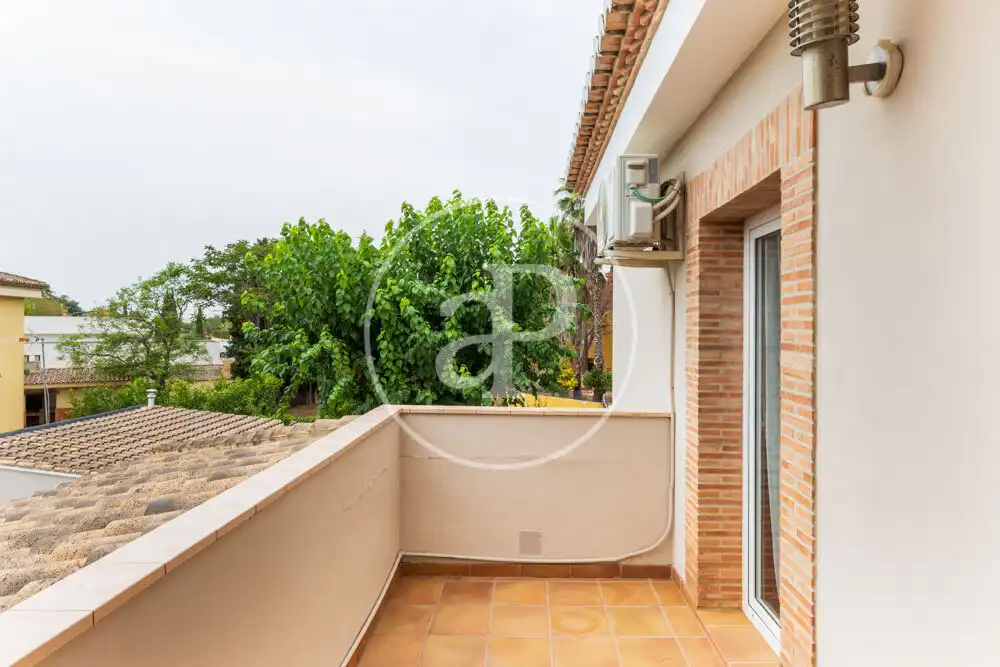 Terrassa de Casa o xalet en venda en Bétera amb Aire condicionat, Calefacció i Jardí privat