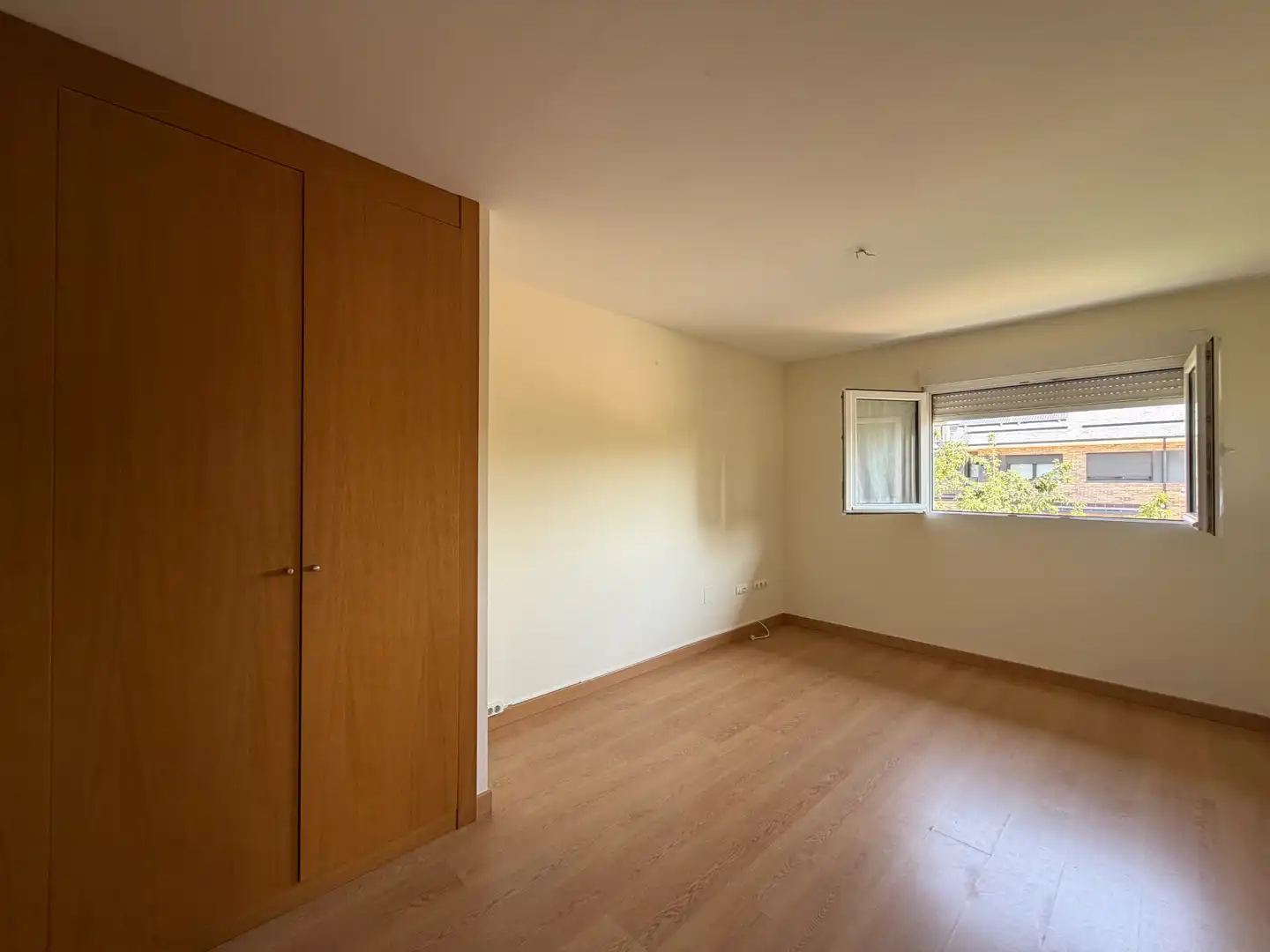 Habitación de Casa o chalet en venta en Colmenar Viejo con Calefacción, Jardín privado y Terraza