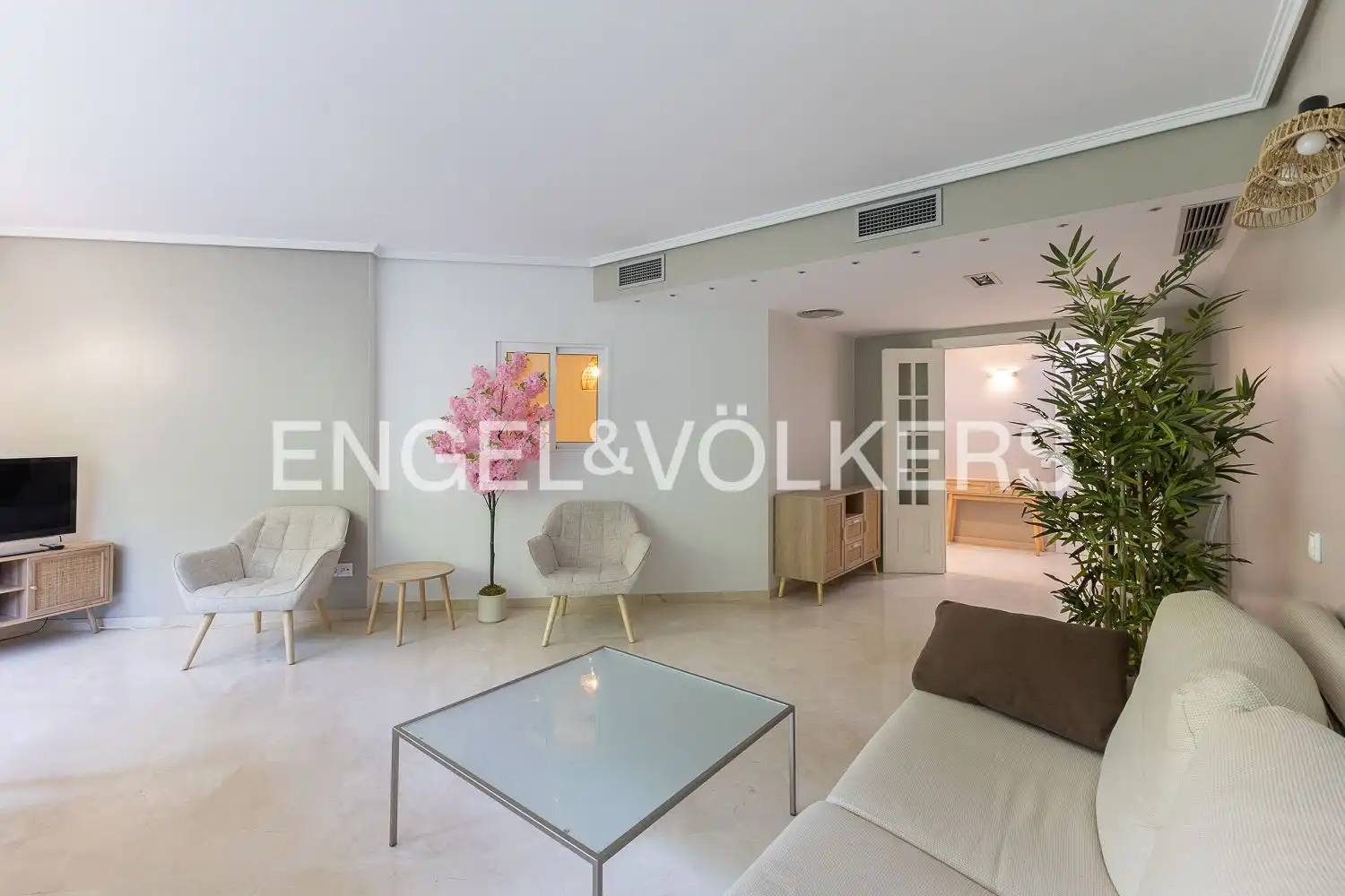 Living room of Flat for rent in Valencia  with Air Conditioner, Heating and Terrace