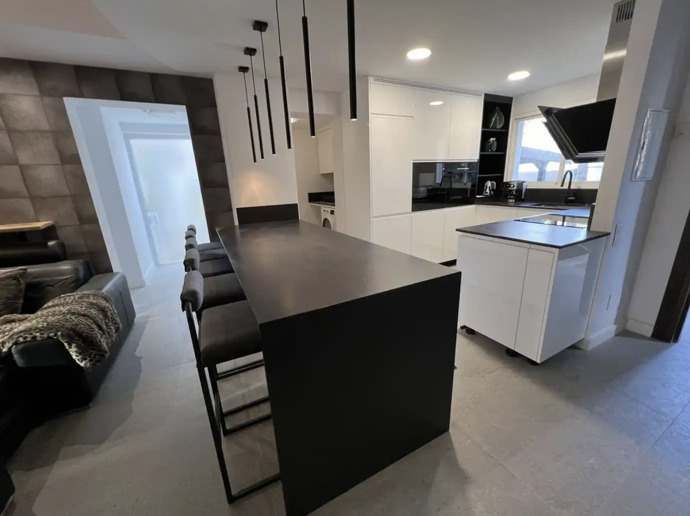 Kitchen of Houses for rent in Marbella  with Air Conditioner, Private garden and Terrace