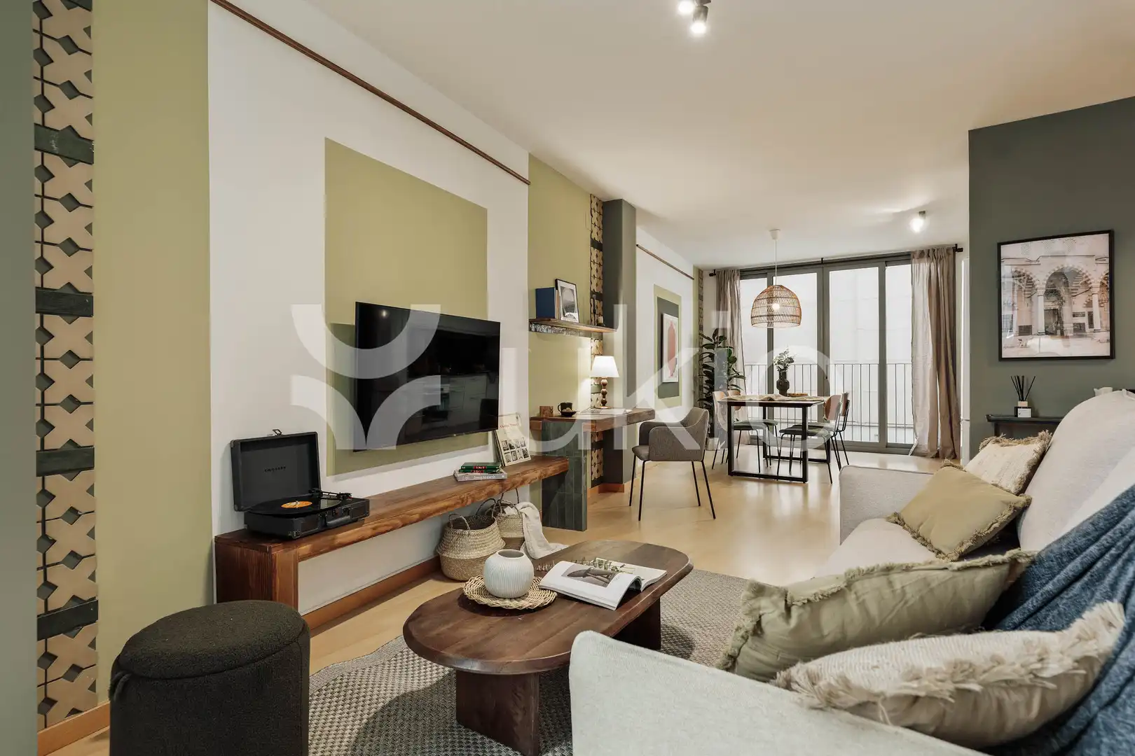 Apartamento con ascensor en alquiler en Carrer dels Mestres Casals i Martorell, imagen 2