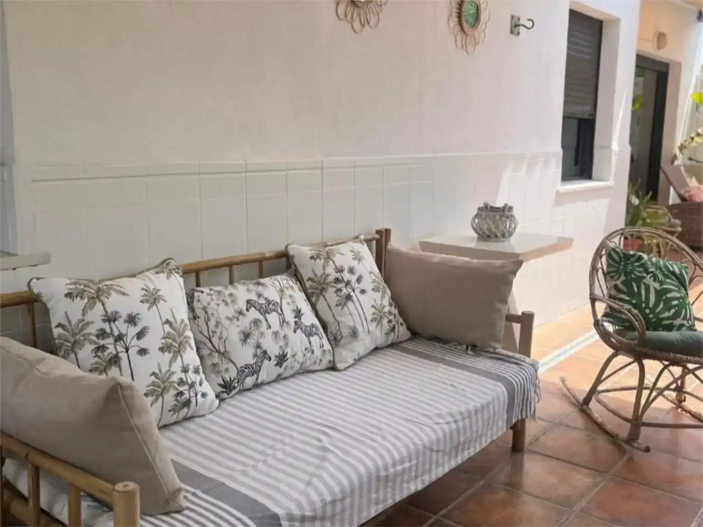 Wohnzimmer von Wohnung zur Miete in Marbella Centro