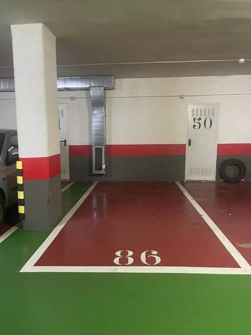 Garaje en Alquiler en Valdespartera