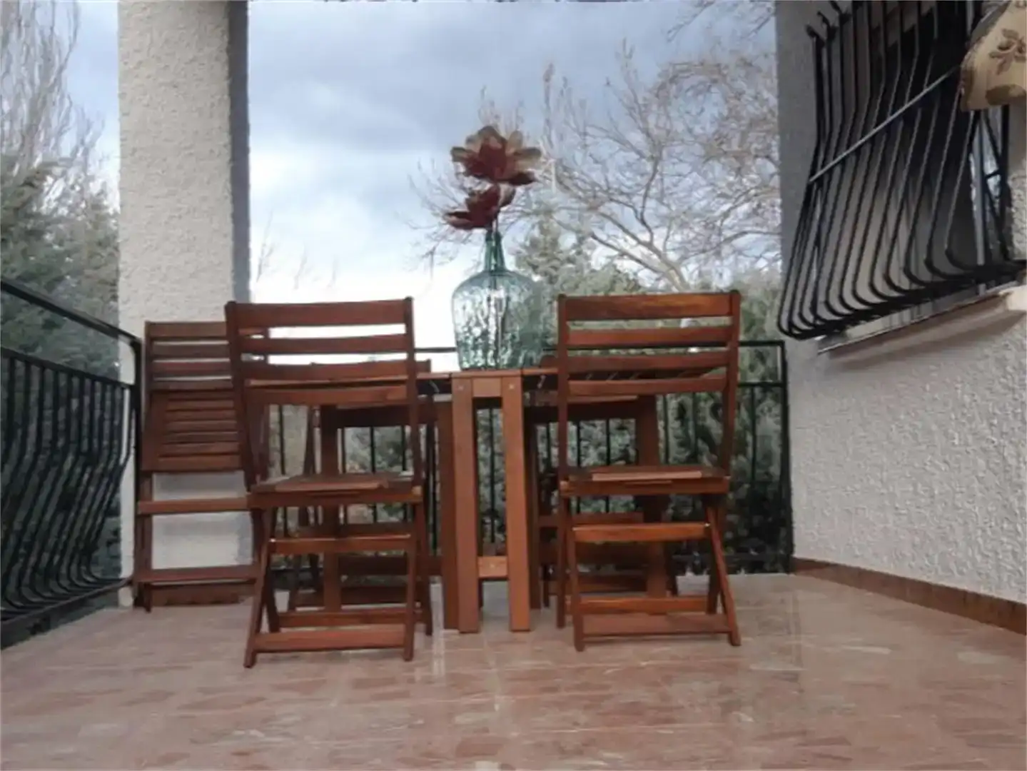 Terraza de Casa o chalet de alquiler en Navaluenga con Jardín privado, Amueblado y Balcón