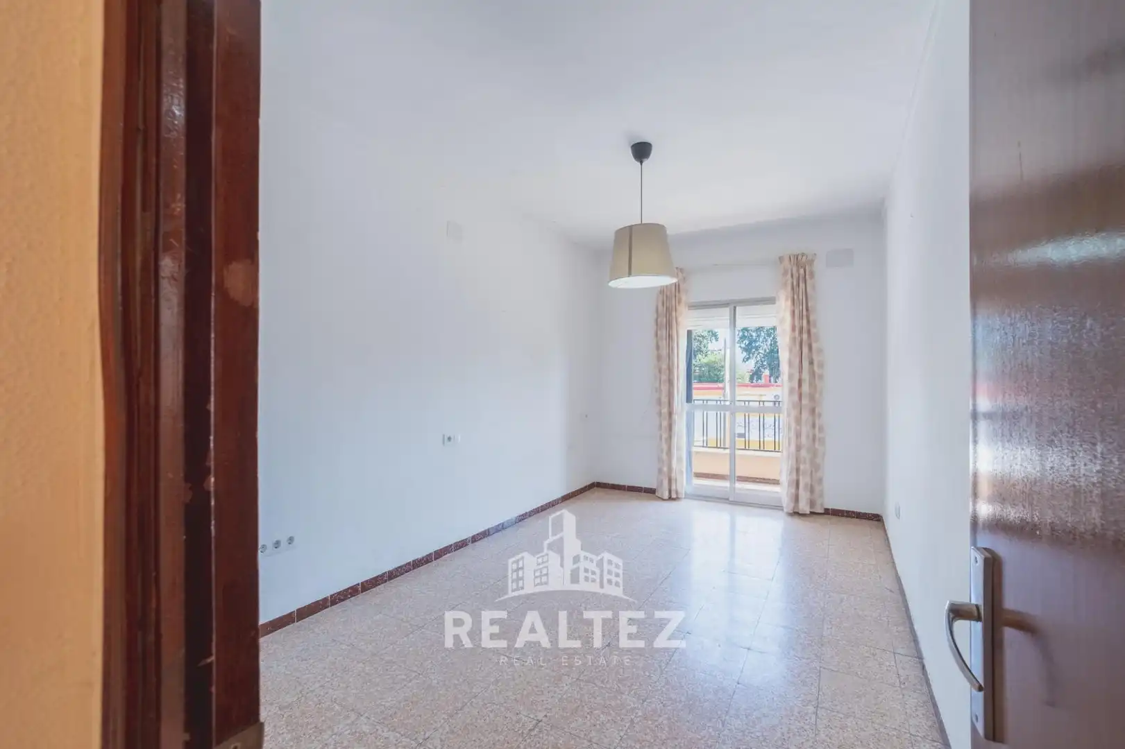 Bedroom of Flat for sale in Jerez de la Frontera  with Terrace, Balcony and Alarm