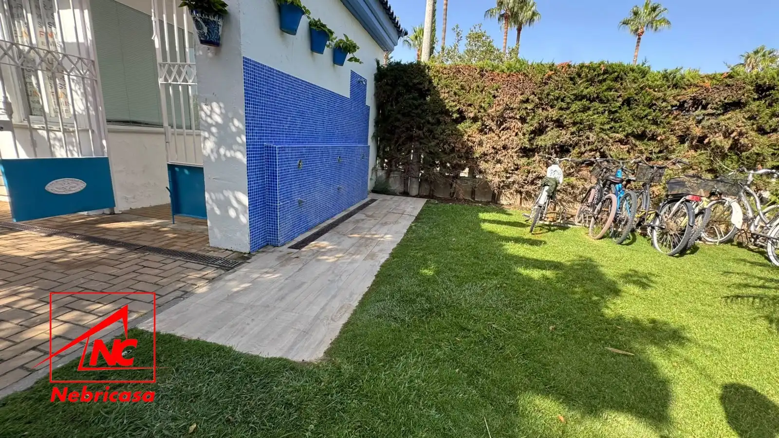 Jardí de Pis en venda en Rota amb Aire condicionat, Terrassa i Piscina