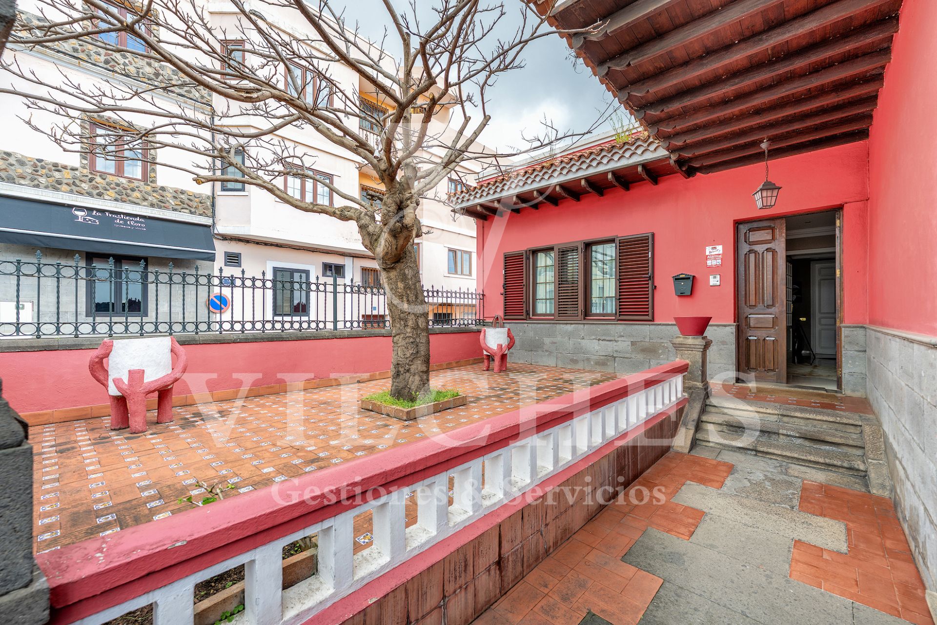 Haus oder Chalet zum Verkauf in Calle Luján Pérez