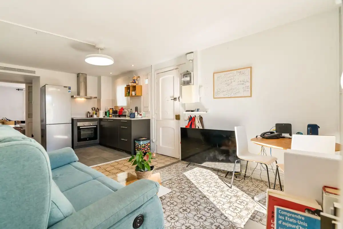 Wohnzimmer von Dachboden zum Verkauf in Barcelona mit Klimaanlage, Heizung und Terrasse