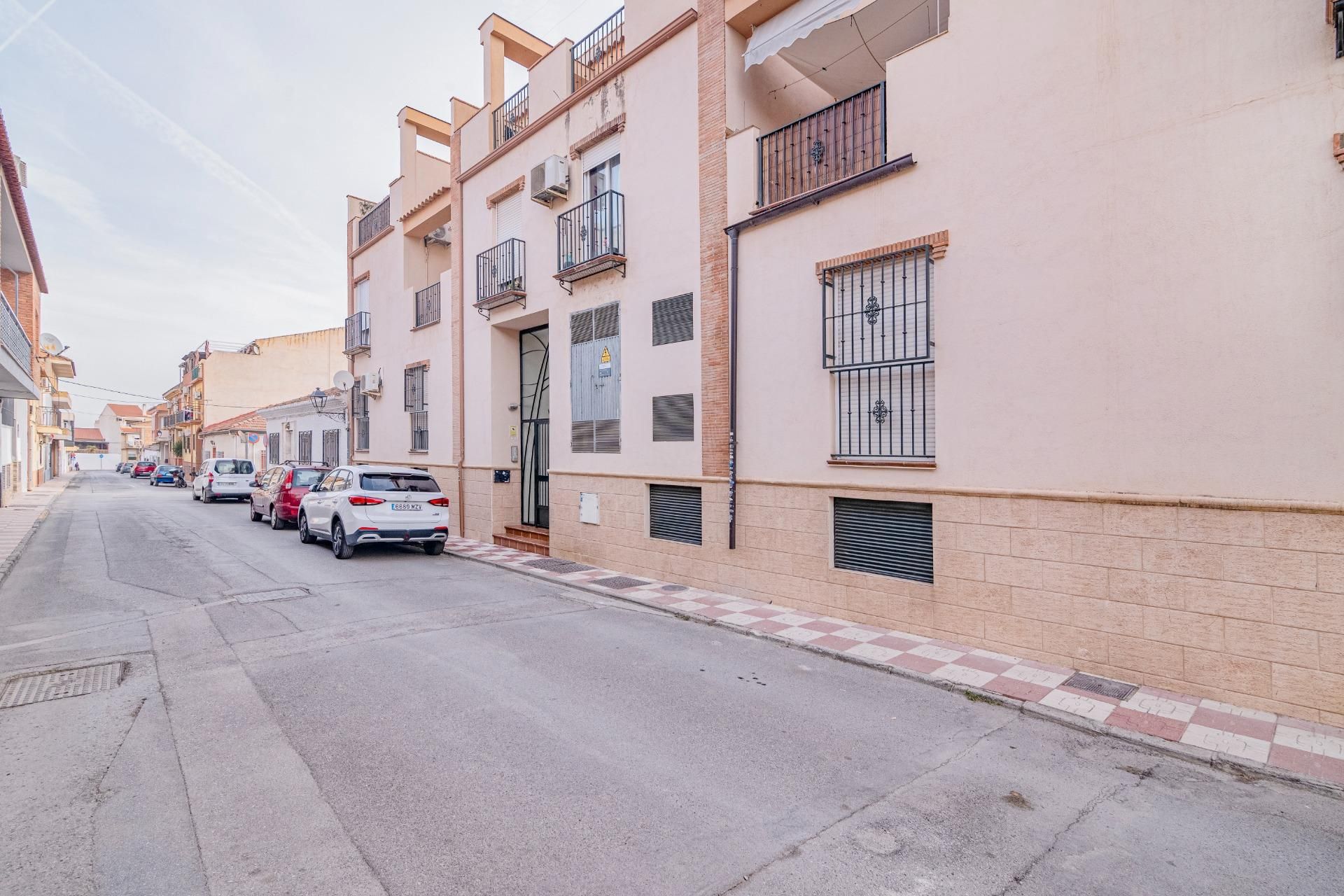 Exterior view of Flat for sale in Churriana de la Vega  with Terrace