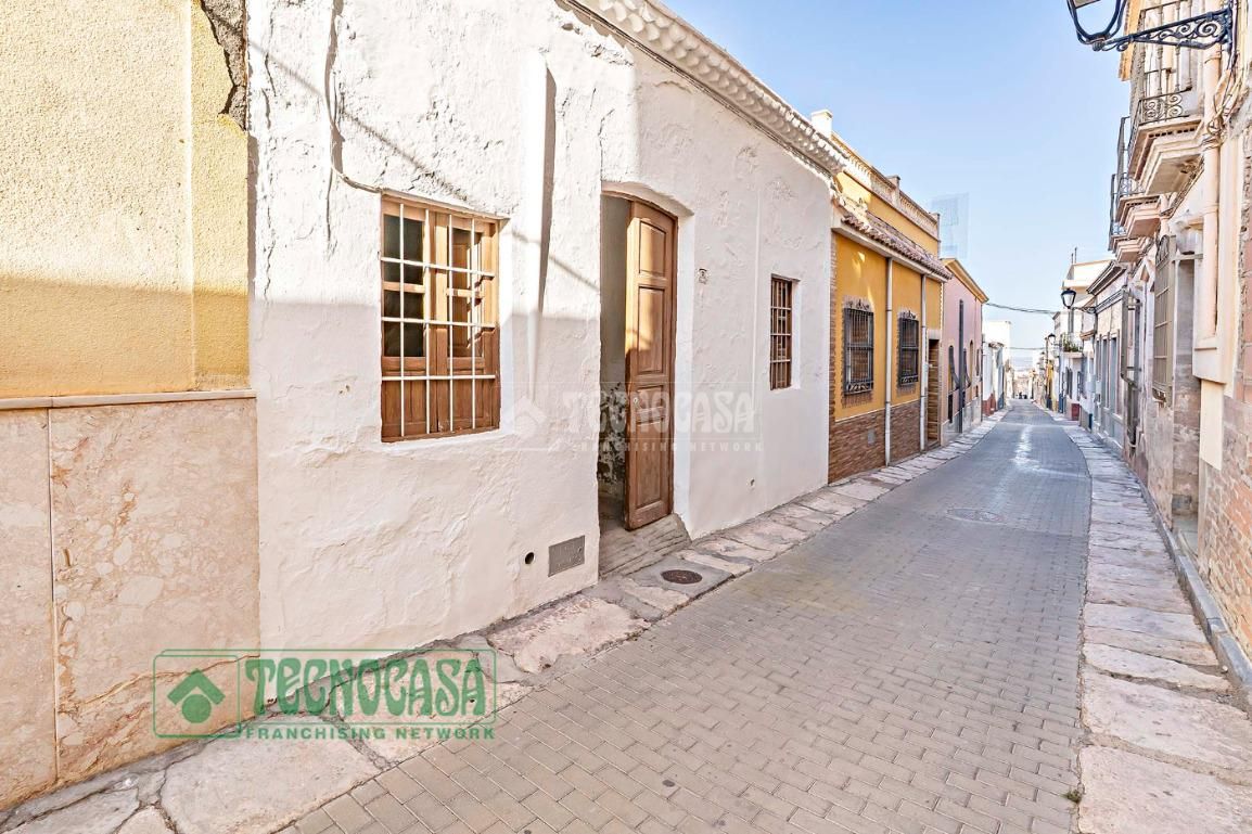 Exterior view of Single-family semi-detached for sale in Alhama de Almería