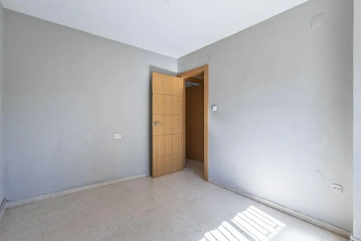 Piso en venta en Camino Bajo de Huétor, 19, Cervantes