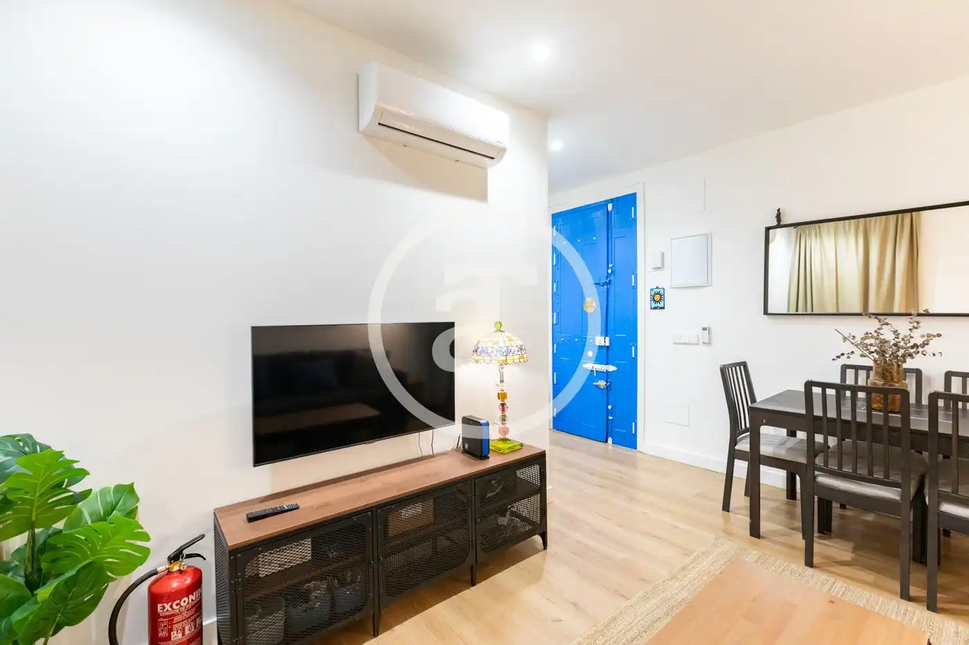 Flat for rent in Calle de Alberto Bosch, Jerónimos